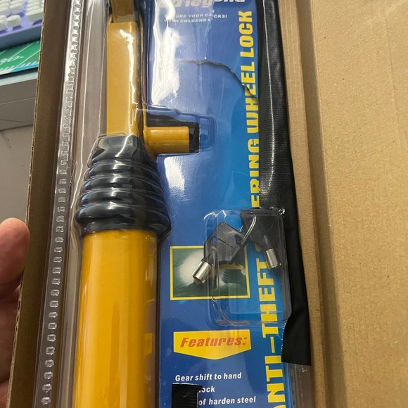 Anti theft device for auto - Picture 1 of 3